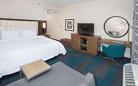Hampton Inn & Suites Lax El Segundo